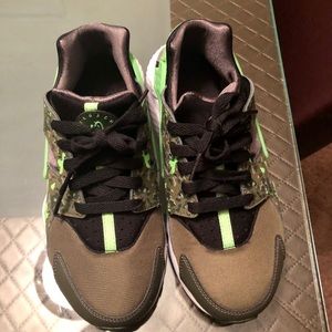 New Nike Huaraches!!!!!